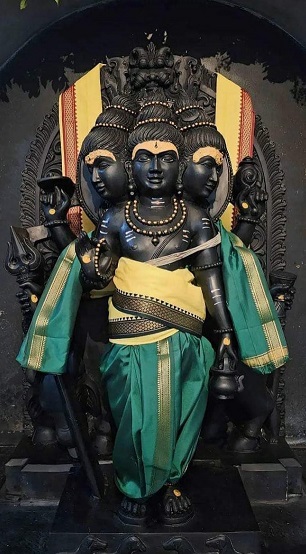 Datta murti Datta Nandir Varanashi-01